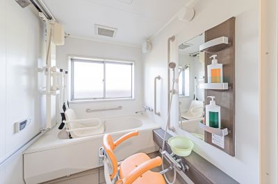 Best Accessible Bath Remodel Contractors in Waterloo, IA